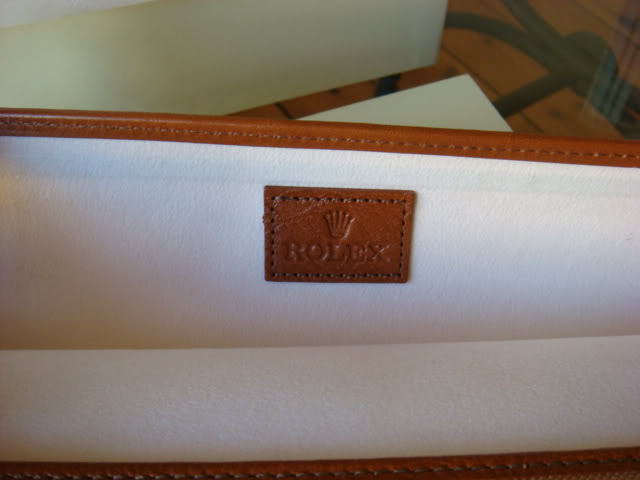 Louis Vuitton Rare Monogram 3 Watch Case Travel Roll Hard Leather  ref.298928 - Joli Closet
