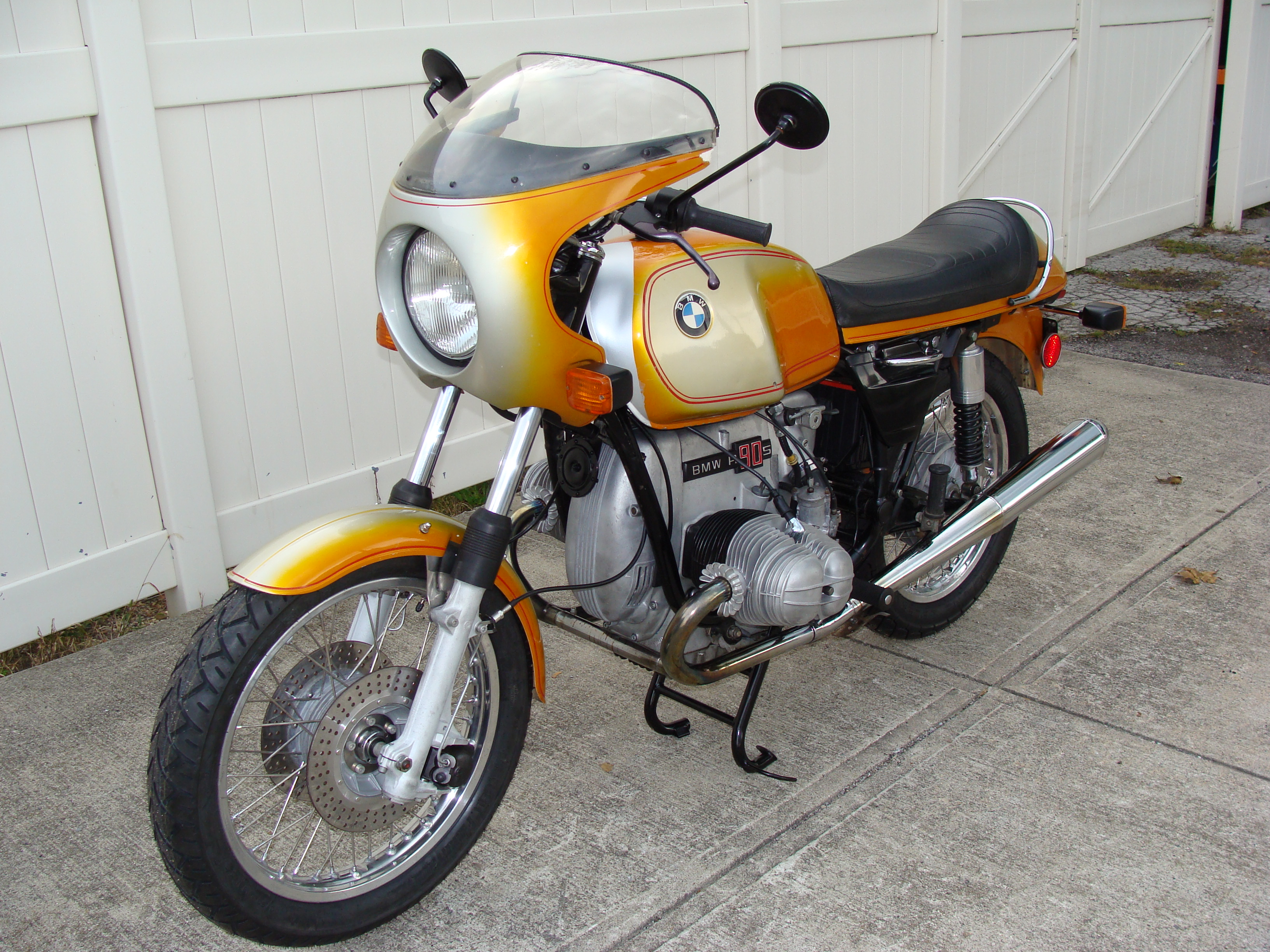 Bmw daytona orange motorycyle #5