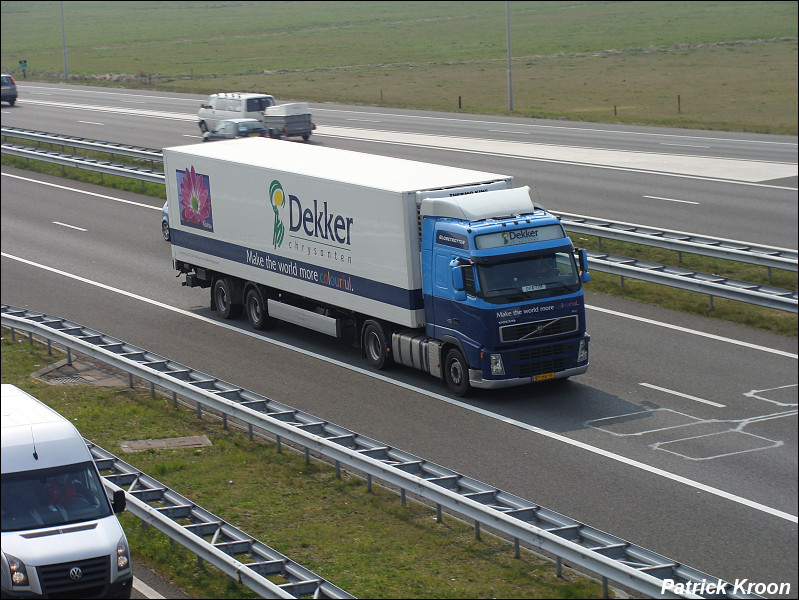 Dekker Chrysanten Hensbroek Transportfotos.nl