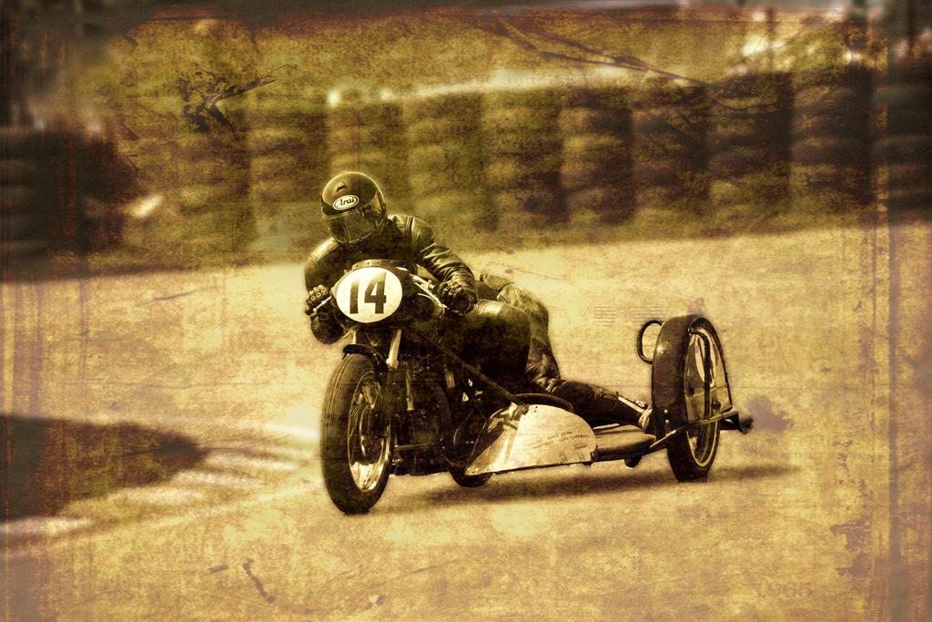 IMAGE: http://www3.picturepush.com/photo/a/8115101/1024/Anonymous/vintage4.jpg